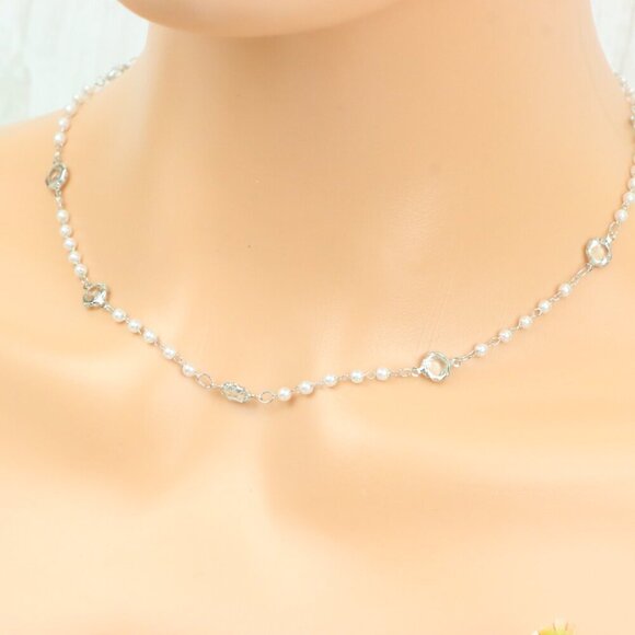 "Minimalist & Elegant Necklace Chain – Perfect for Women & Girls | UNVRC1330 - Picture 10 of 10